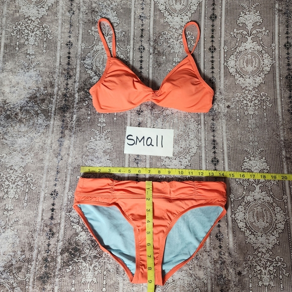 3 Piece Coral Bikini Set with Skirt - Picture 6 of 7